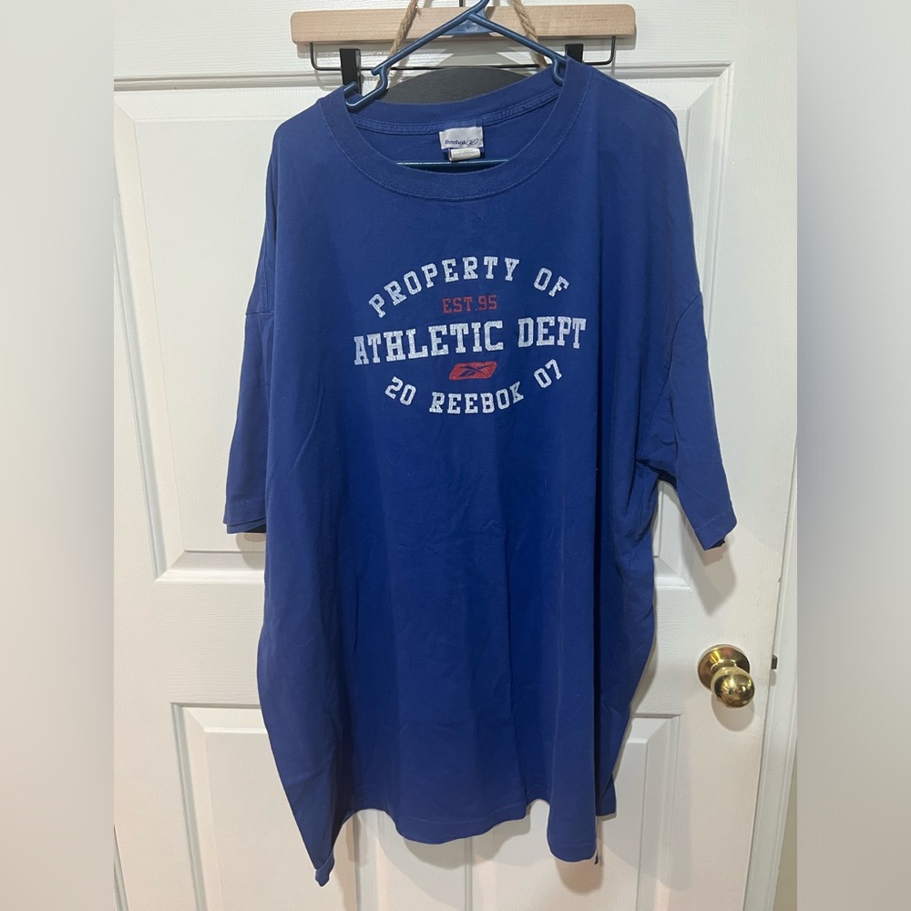 Men’s Big and Tall Reebok printed Tshirt - size 4XLT- 100% cotton
